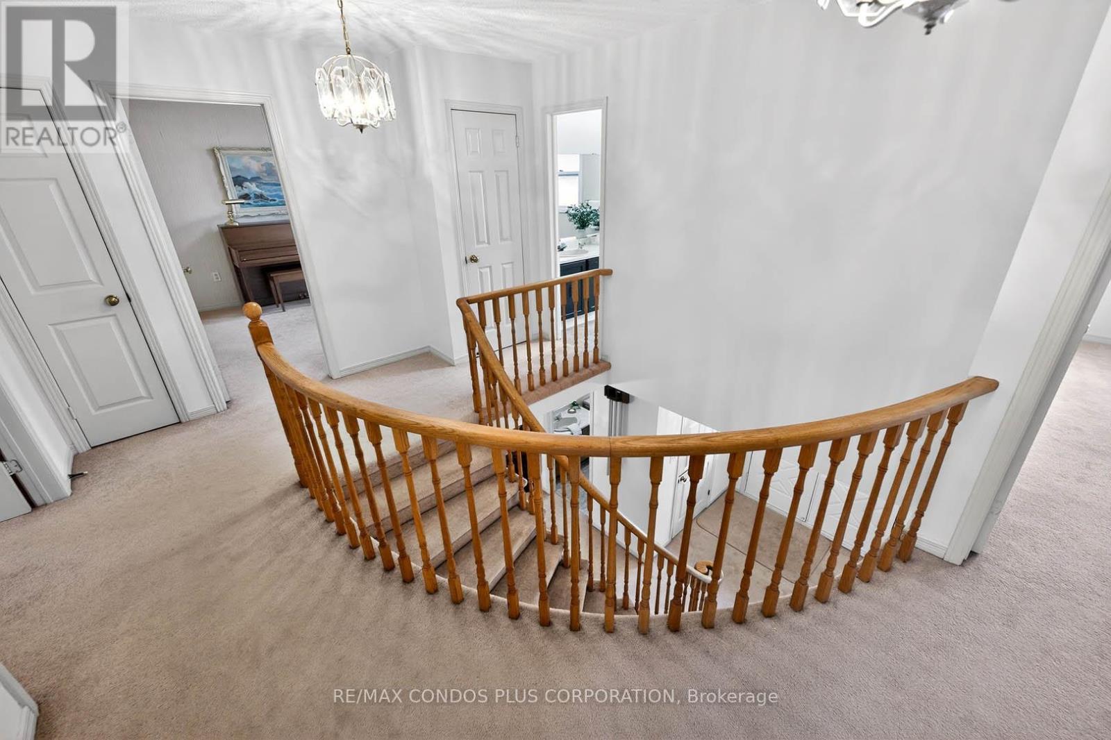 1562 Lovelady Crescent, Mississauga, Ontario L4W 2Z1 - Photo 20 - W12918504