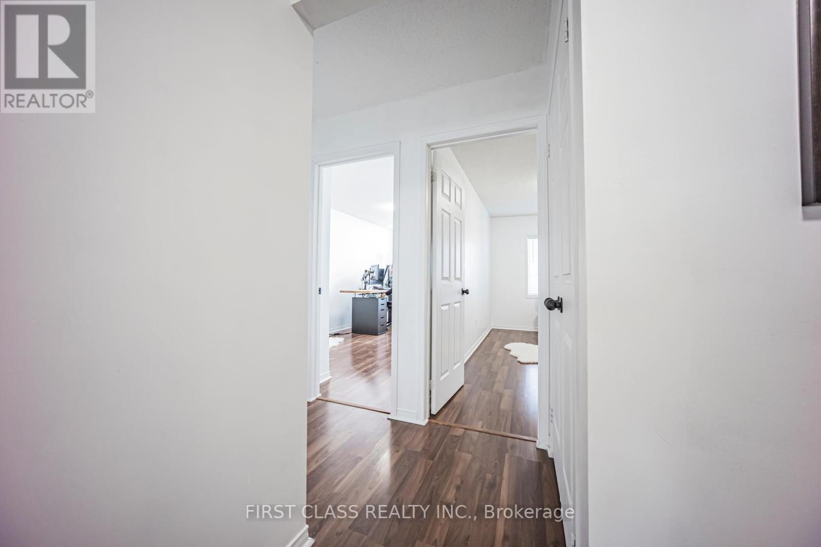 3930 Mcdowell Drive, Mississauga, Ontario L5M 6P3 - Photo 29 - W12918506