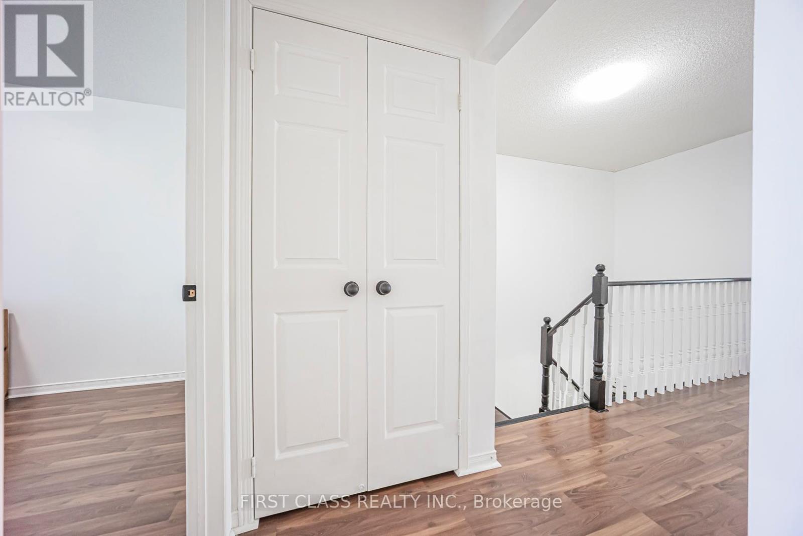 3930 Mcdowell Drive, Mississauga, Ontario L5M 6P3 - Photo 44 - W12918506