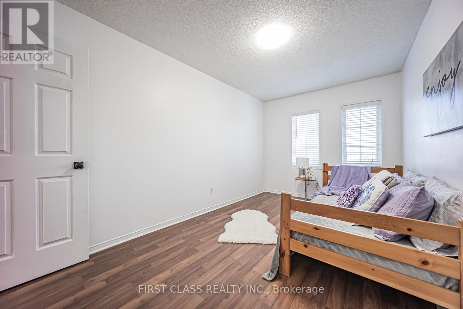 3930 Mcdowell Drive, Mississauga, Ontario L5M 6P3 - Photo 47 - W12918506