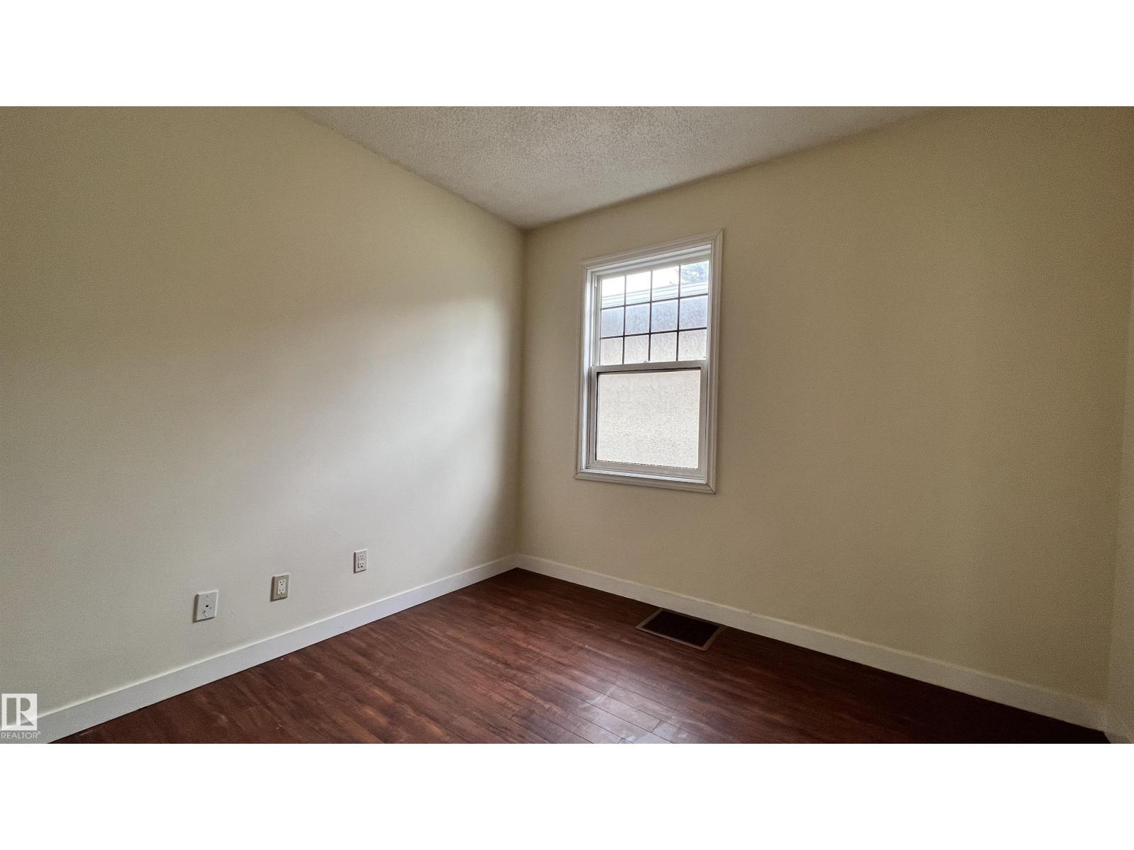 10839 109 St Nw, Edmonton, Alberta  T5H 3B9 - Photo 8 - E4478924