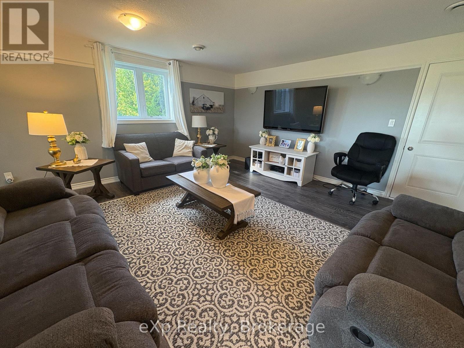 343850 North Line, West Grey, Ontario  N0C 1K0 - Photo 15 - X12671472