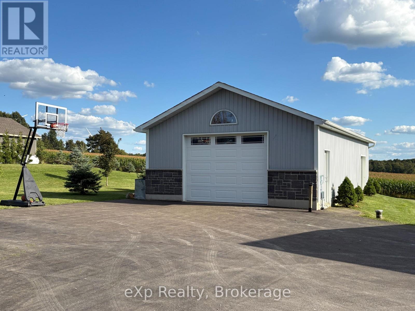 343850 North Line, West Grey, Ontario  N0C 1K0 - Photo 6 - X12671472