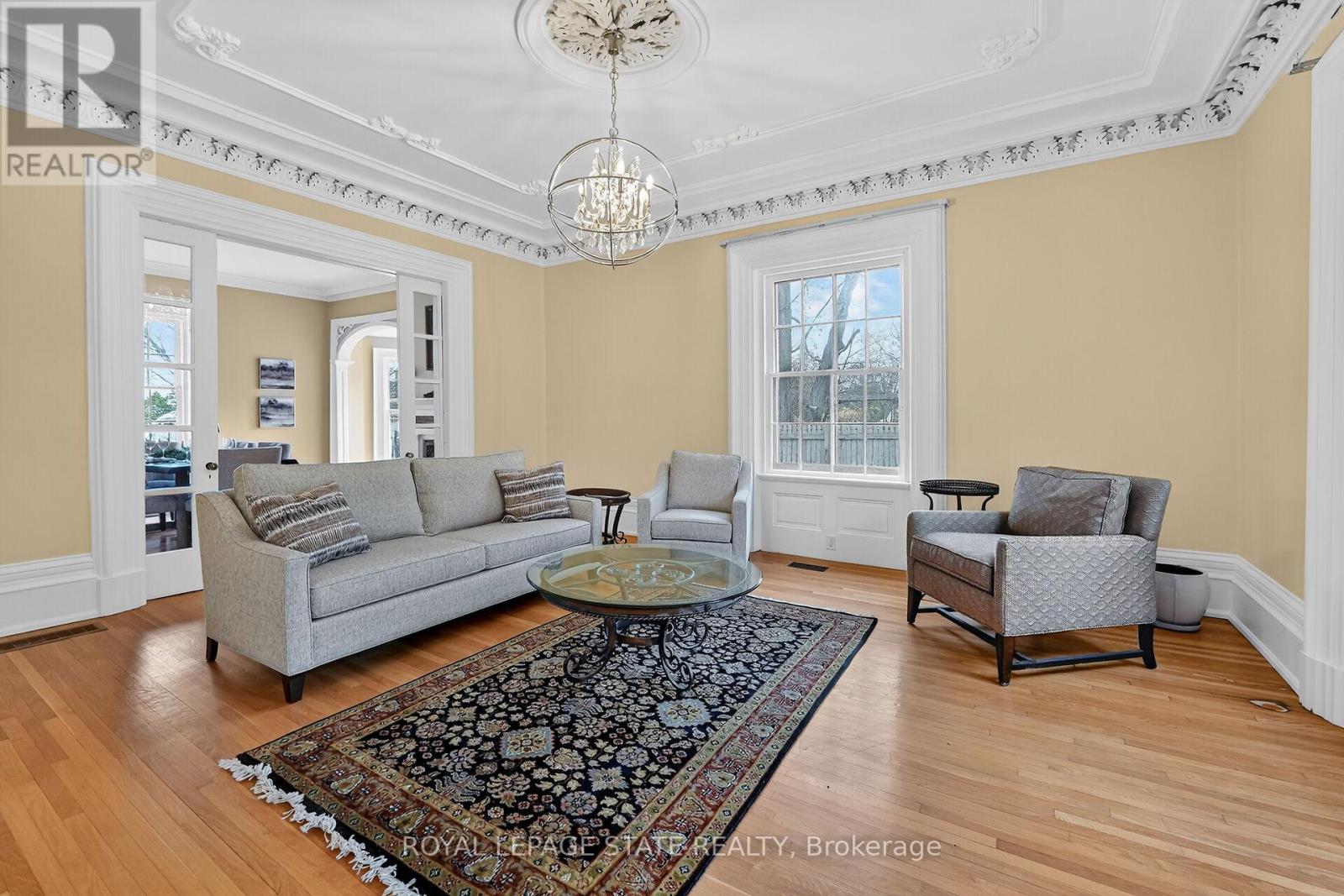 262 Main Street W, Grimsby, Ontario  L3M 1S4 - Photo 13 - X12918234