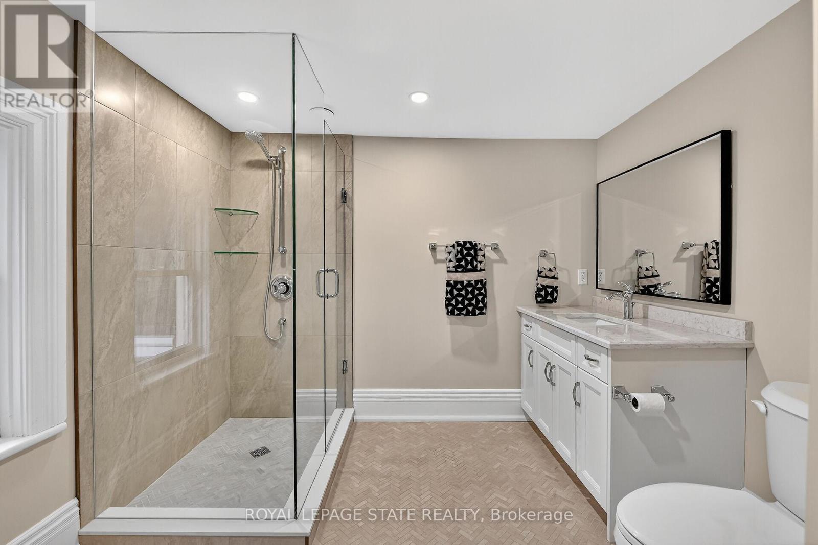 262 Main Street W, Grimsby, Ontario  L3M 1S4 - Photo 42 - X12918234