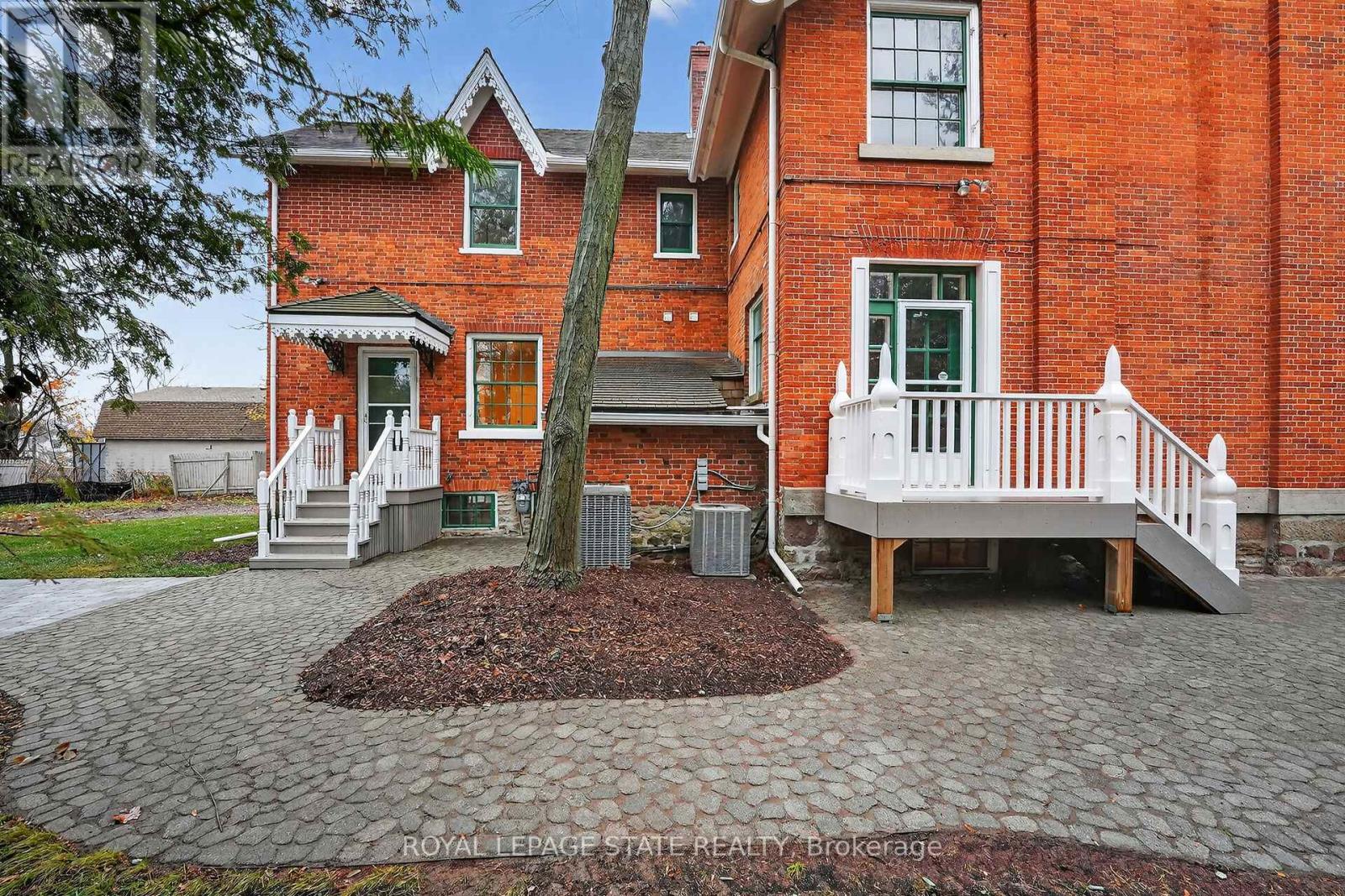 262 Main Street W, Grimsby, Ontario  L3M 1S4 - Photo 48 - X12918234