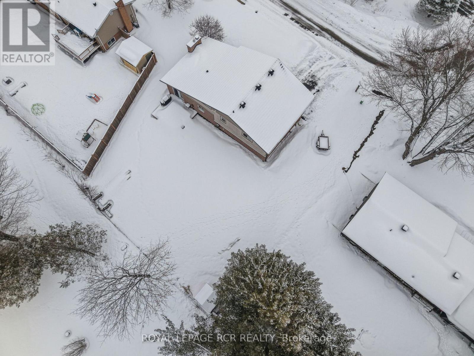 18 Westvale Drive, Bracebridge, Ontario  P1L 1B5 - Photo 31 - X12918318