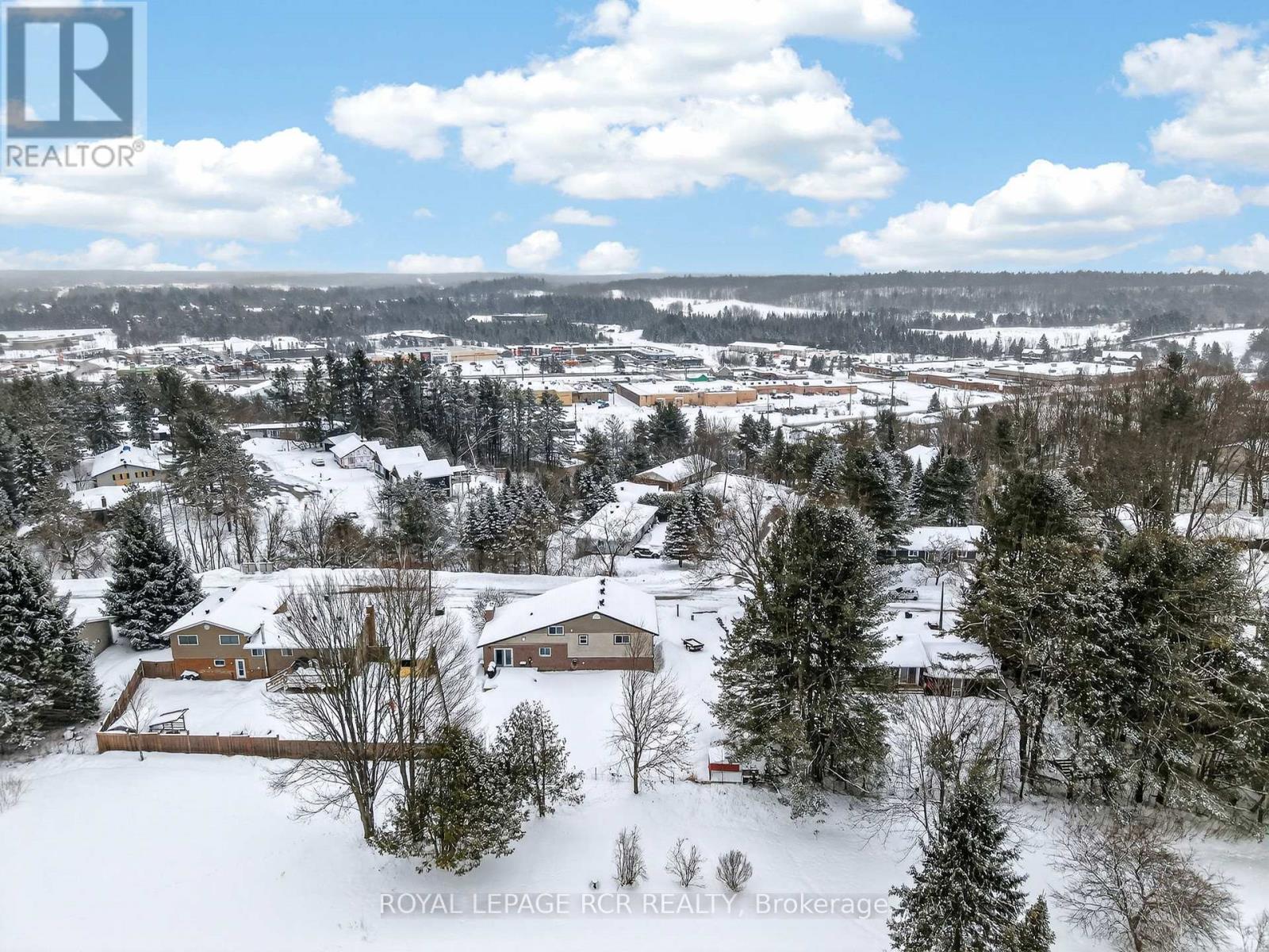 18 Westvale Drive, Bracebridge, Ontario  P1L 1B5 - Photo 32 - X12918318