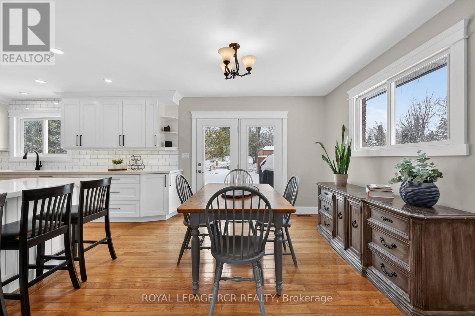 18 Westvale Drive, Bracebridge, Ontario  P1L 1B5 - Photo 6 - X12918318