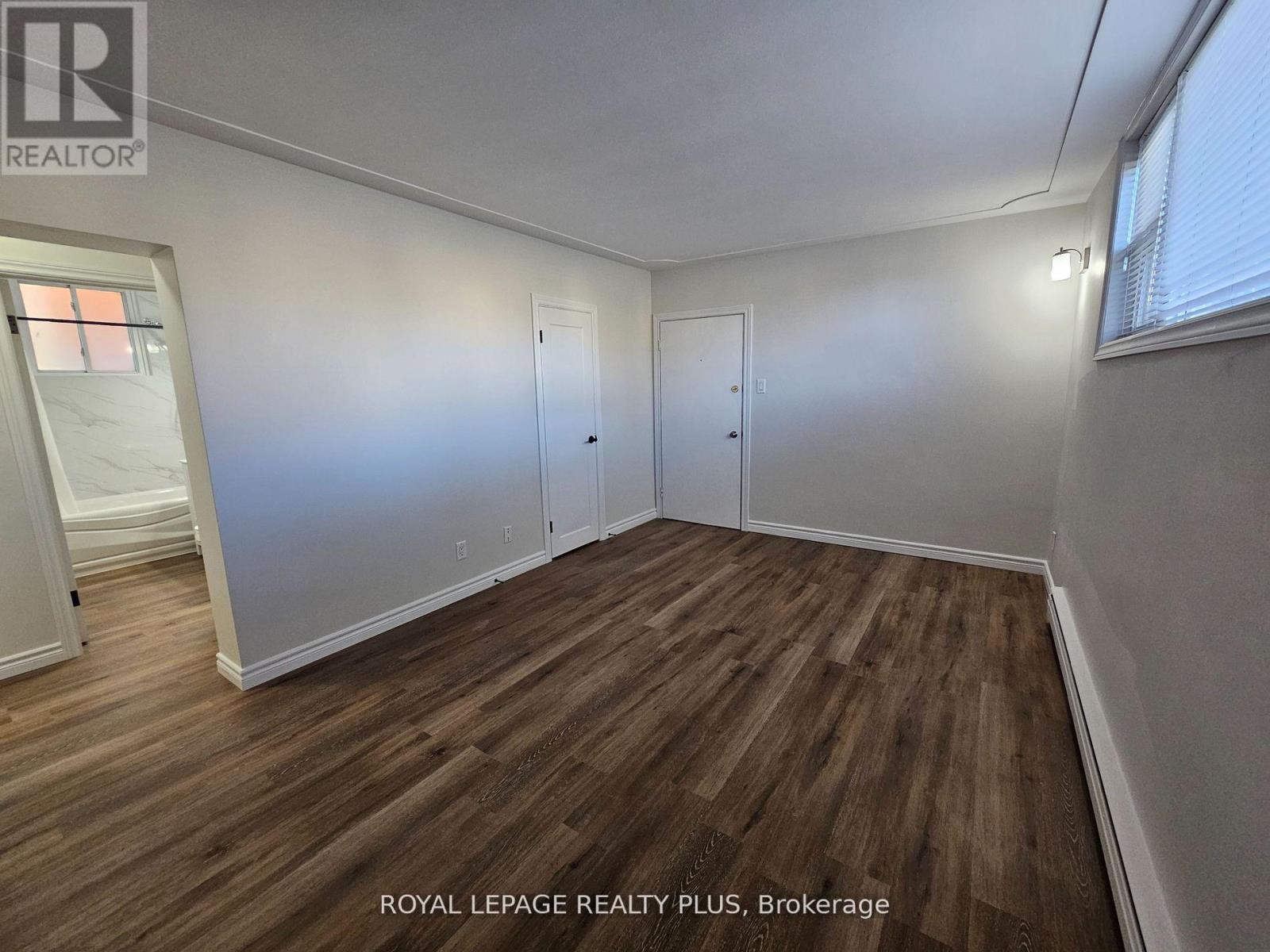 1 - 783 Frederick Street, Kitchener, Ontario  L5J 1G1 - Photo 8 - X12918386