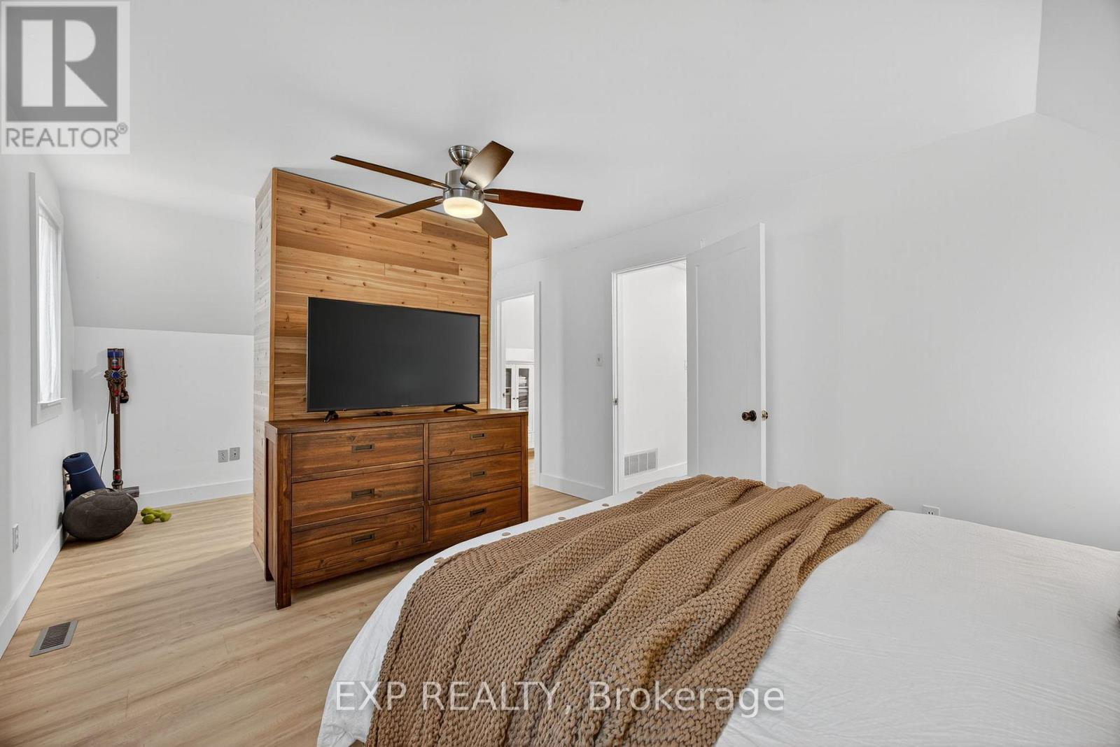 154 Park Road, Tiny, Ontario  L0L 1P1 - Photo 33 - S12514616