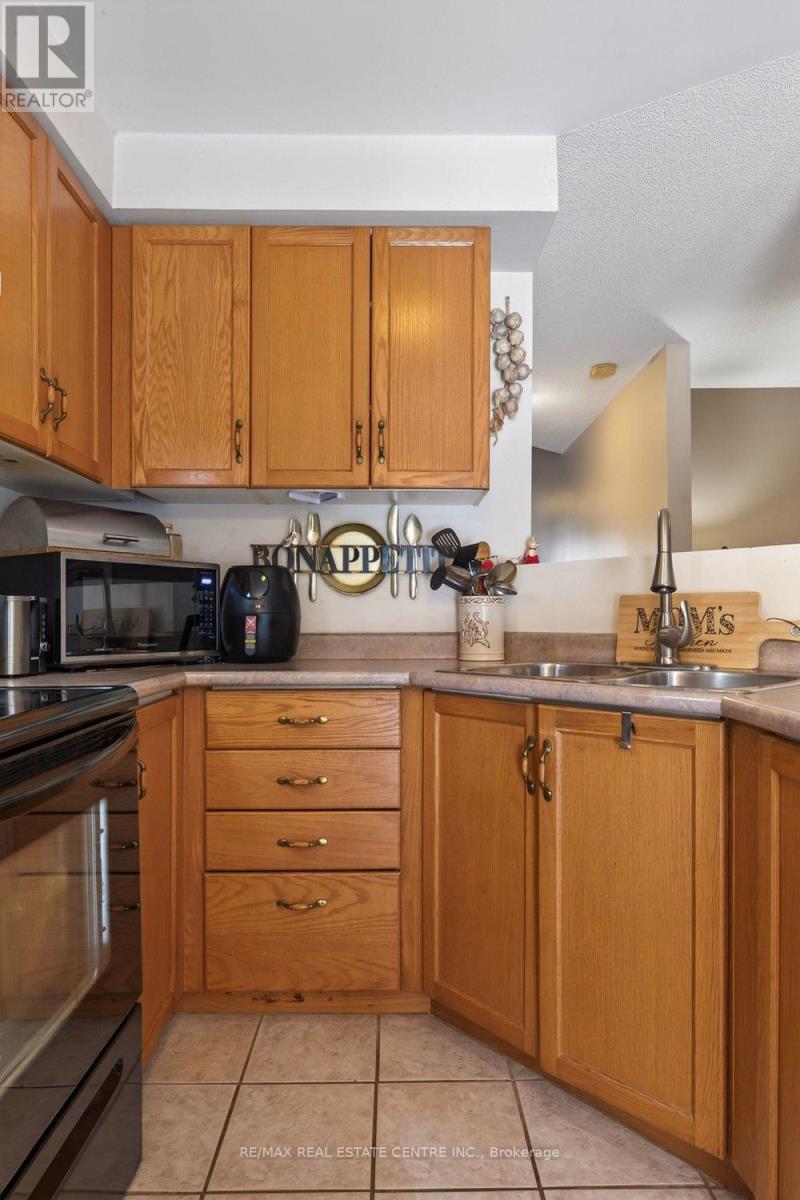 29 - 10 Cadham Boulevard, Hamilton, Ontario  L8W 3X6 - Photo 14 - X12779396