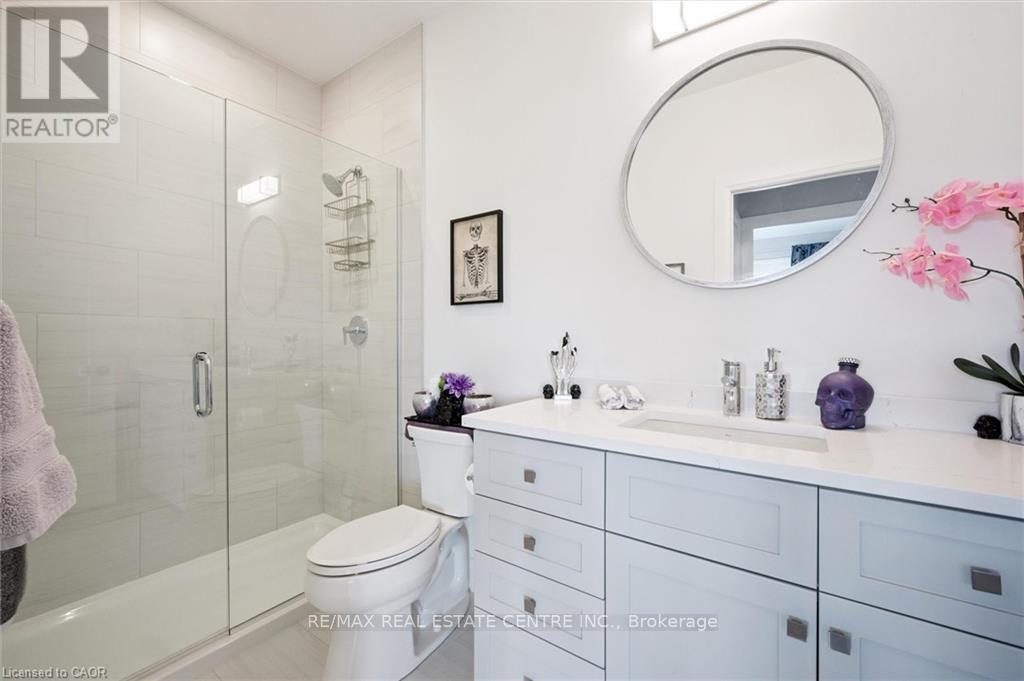 608 - 71 Wyndham Street S, Guelph, Ontario  N1E 5R3 - Photo 17 - X12769040