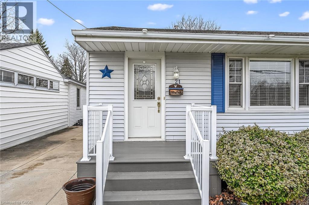 21 Lakeview Avenue, Grimsby, Ontario  L3M 3L9 - Photo 3 - 40814708