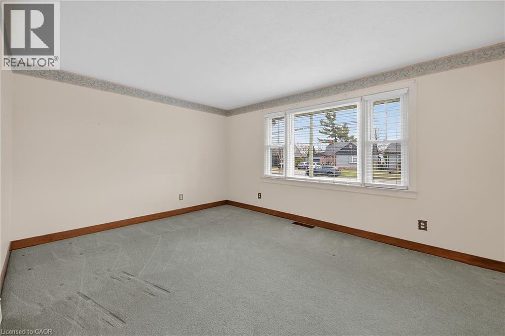 21 Lakeview Avenue, Grimsby, Ontario  L3M 3L9 - Photo 6 - 40814708