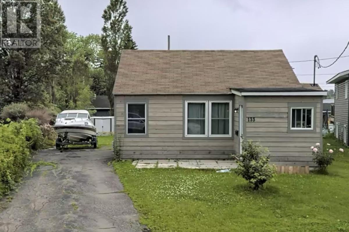 133 Bellevue Ave, Sault Ste. Marie, Ontario  P6B 2W5 - Photo 26 - SM260535