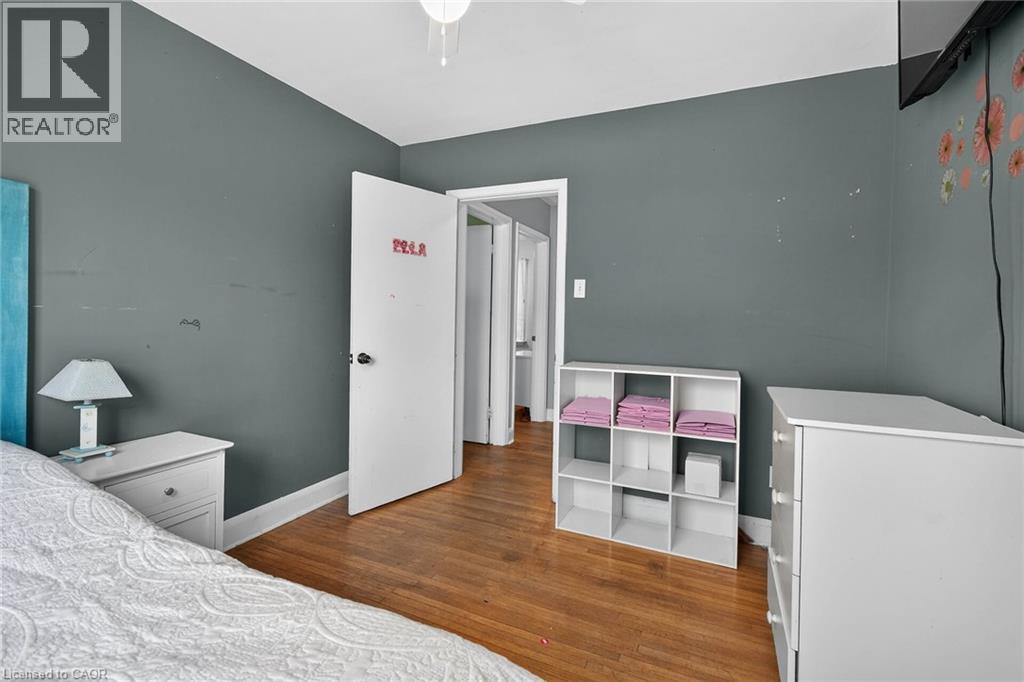 983 Parkhill Avenue, Burlington, Ontario  L7T 1T7 - Photo 25 - 40803680