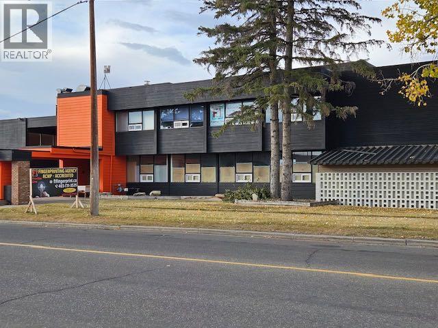 340 50 Avenue Se, Calgary, Alberta  T2G 2B1 - Photo 6 - A2220435