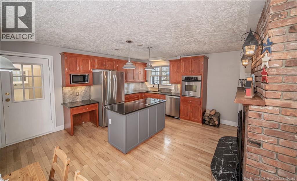 9 Deer Lane, New Maryland, New Brunswick  E3C 1H8 - Photo 6 - NB135671