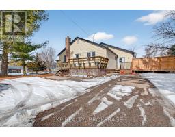 2928 HISCOCKS ROAD, Front of Leeds & Seeleys Bay, Ontario