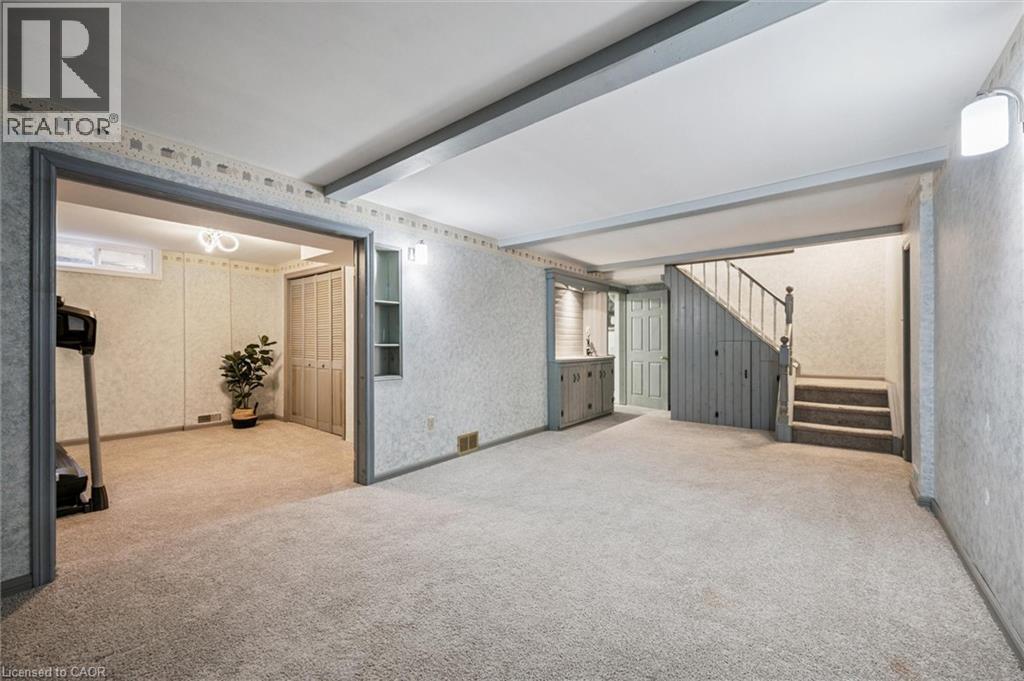 161 Ambleside Court, Waterloo, Ontario  N2K 3E3 - Photo 30 - 40812161