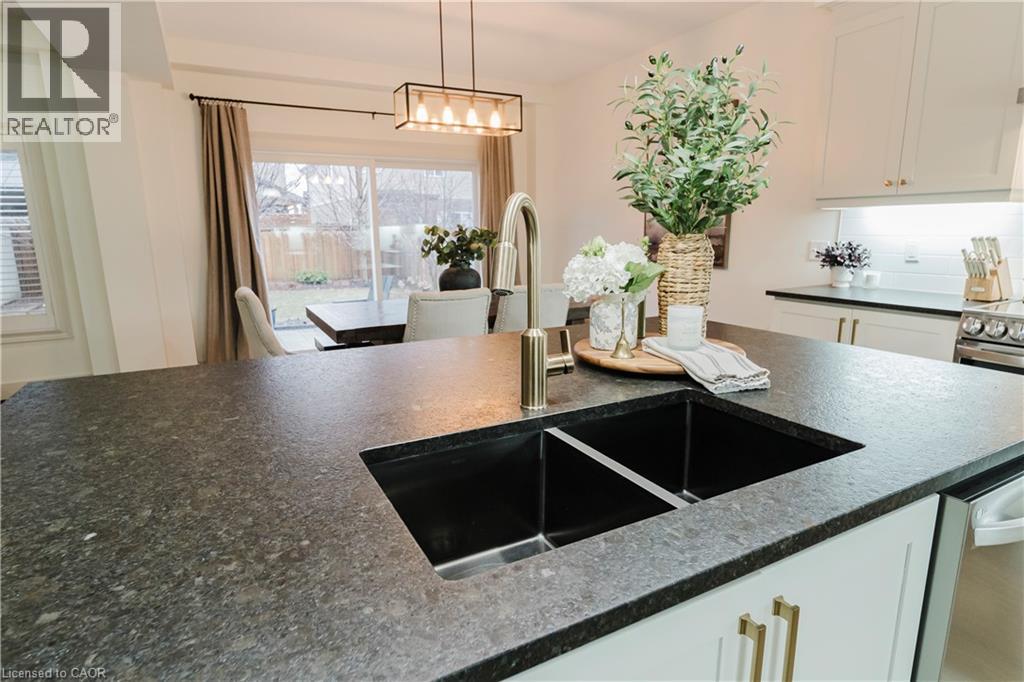 22 Bettschen Lane, Baden, Ontario  N3A 0E1 - Photo 12 - 40813246