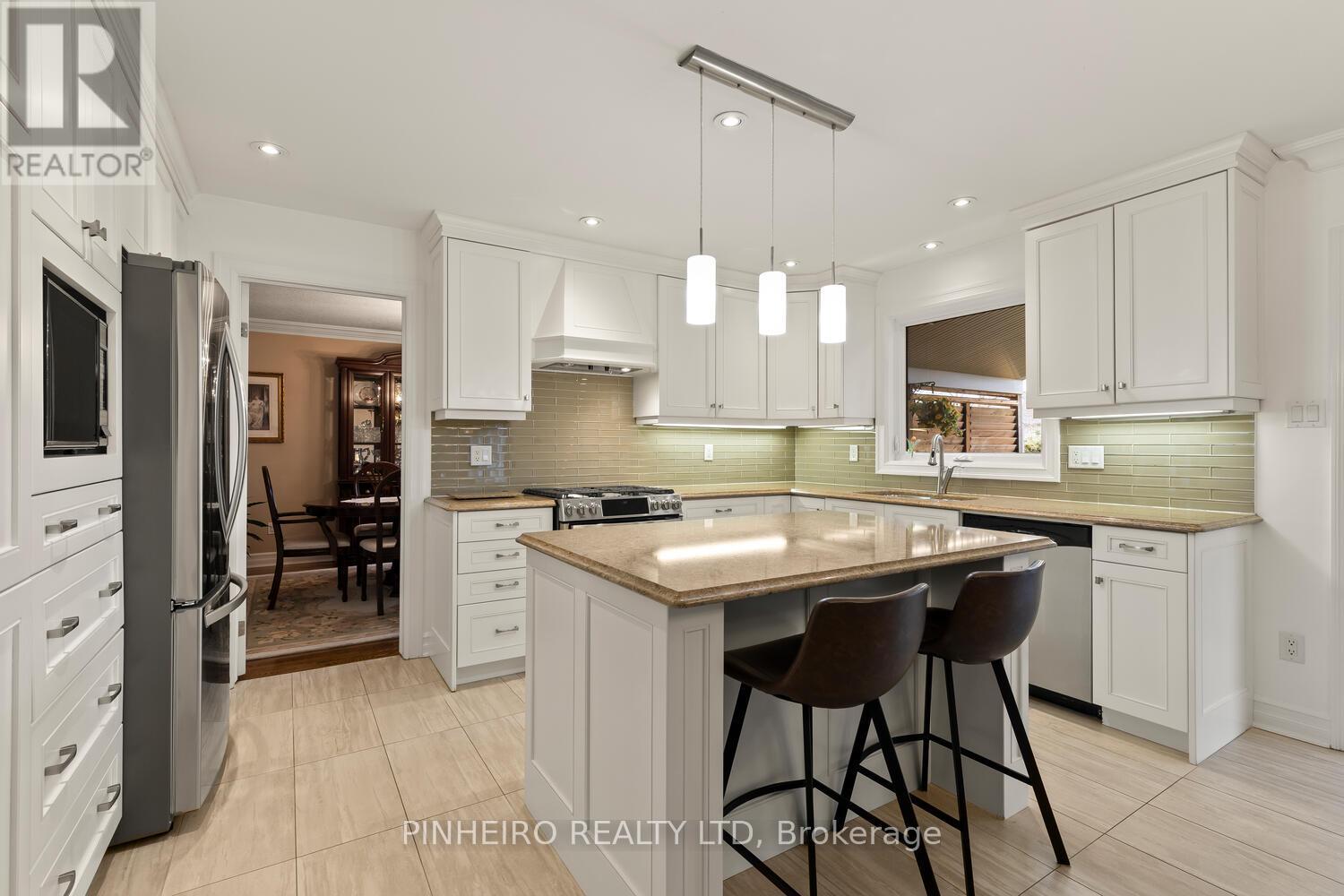 146 Whisperwood Avenue, London South, Ontario  N6K 4C2 - Photo 6 - X12918626