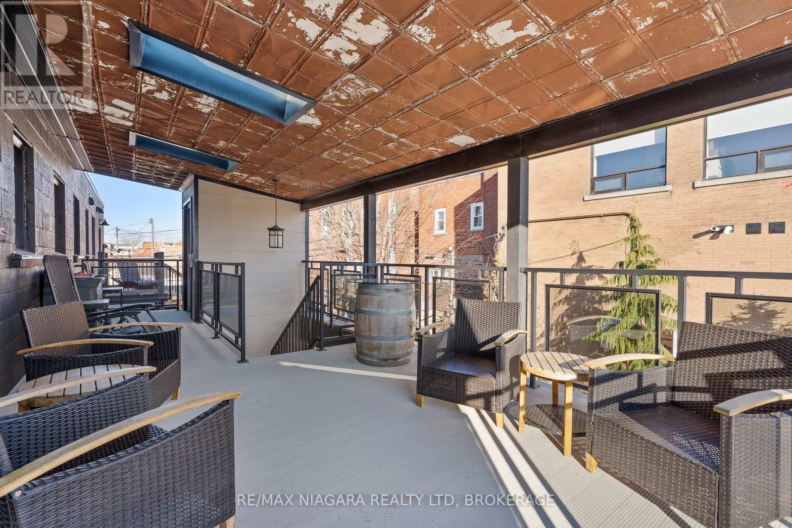 Upper - 15 Charlotte Street, Port Colborne, Ontario L3K 3C7 - Photo 19 - X12686380