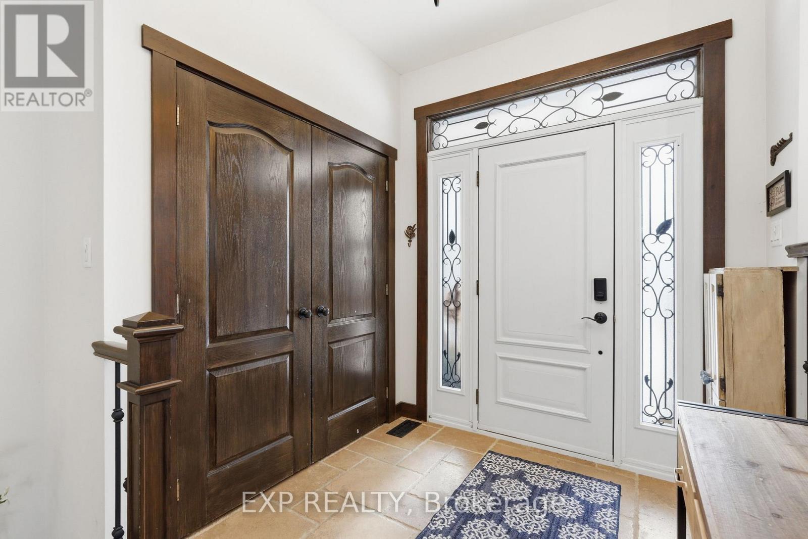 1105 Vinette Road, Clarence-Rockland, Ontario  K0A 1N0 - Photo 4 - X12918578