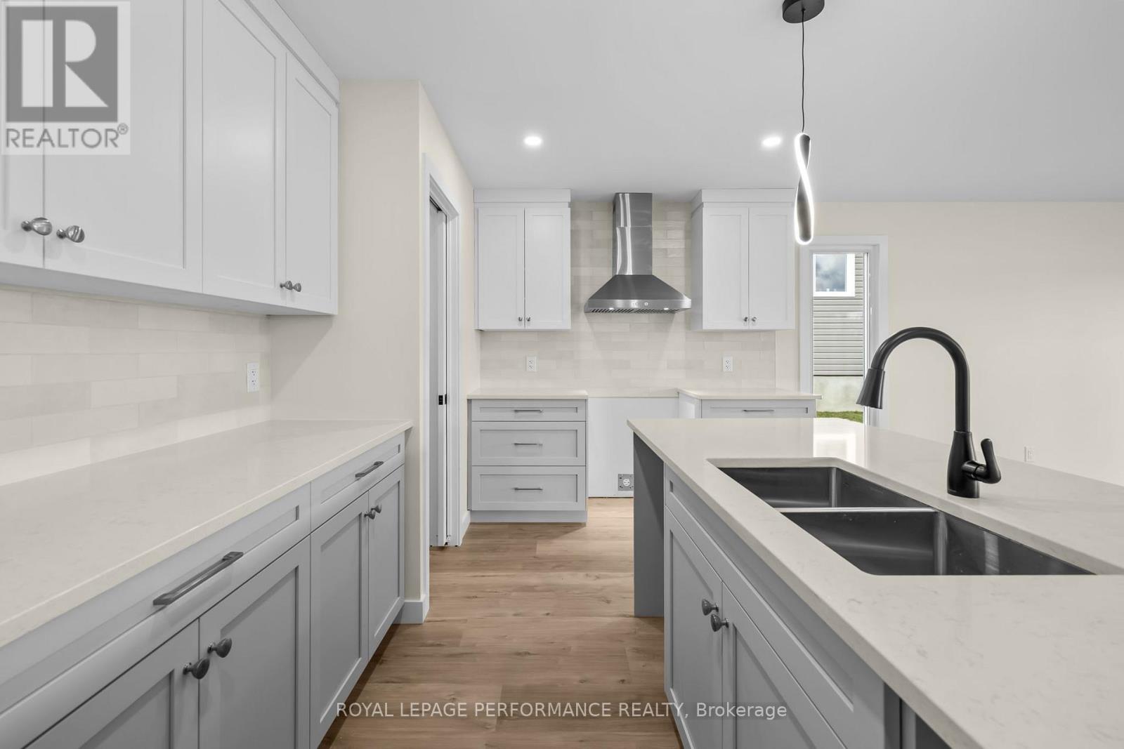 41 Forrester Way, South Stormont, Ontario  K0C 1P0 - Photo 13 - X12918590