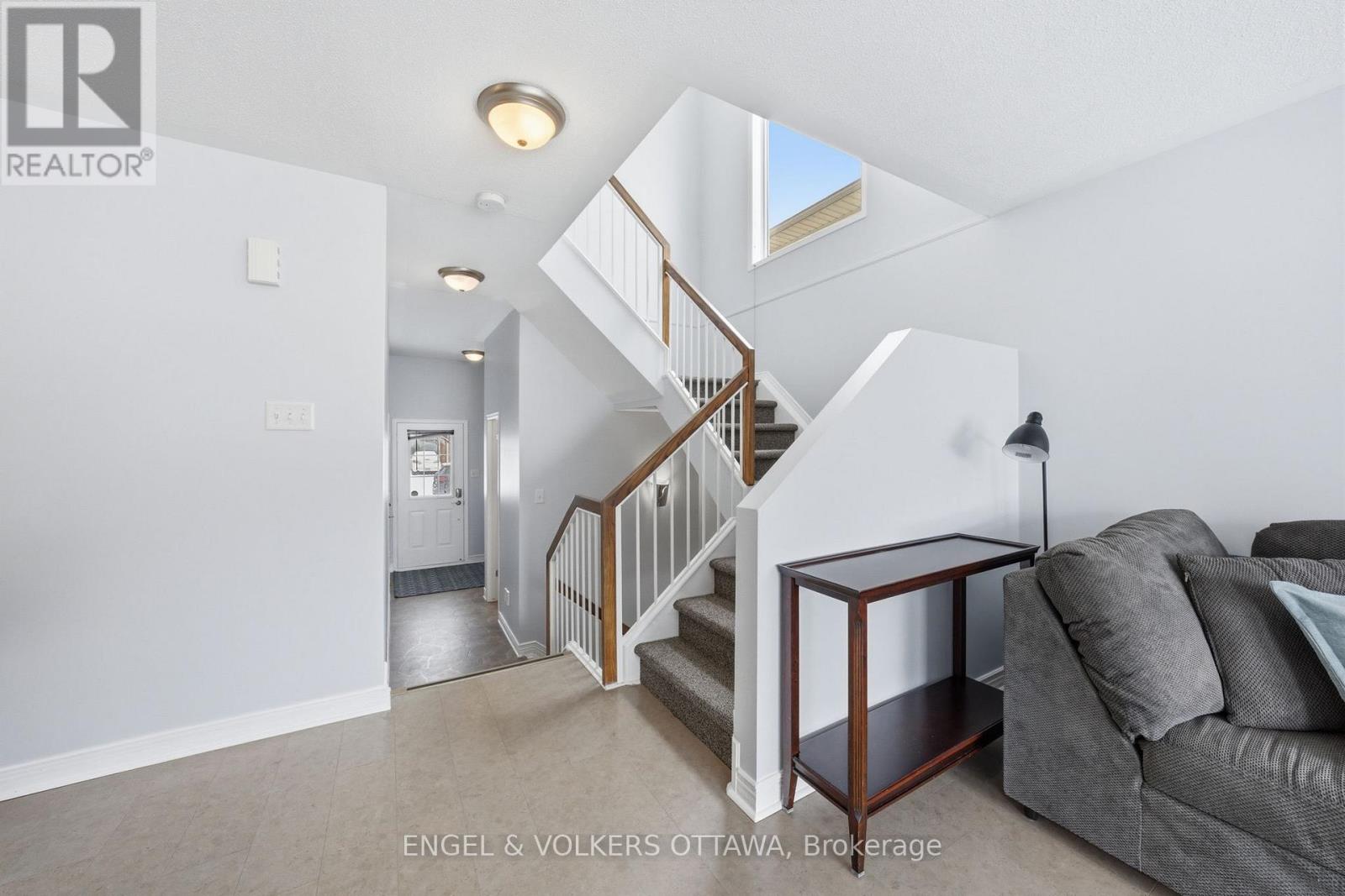 2190 Liska Street, Ottawa, Ontario  K4A 4J8 - Photo 11 - X12918636