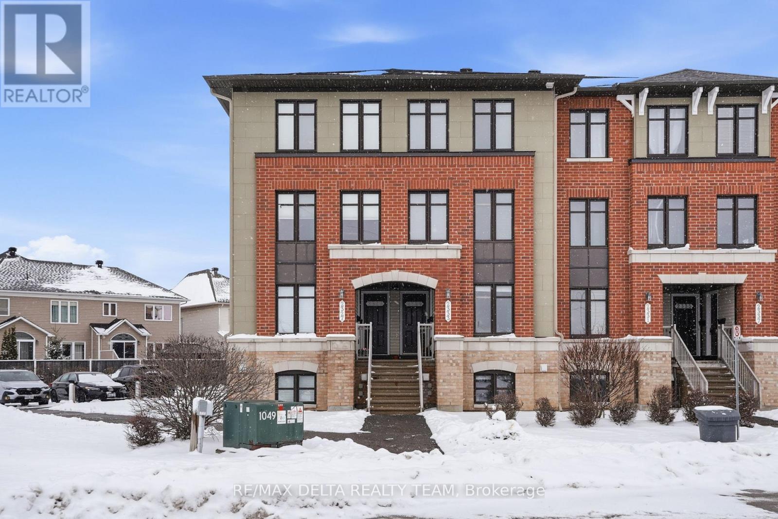 121 - 2333 ESPRIT DRIVE, Ottawa, Ontario