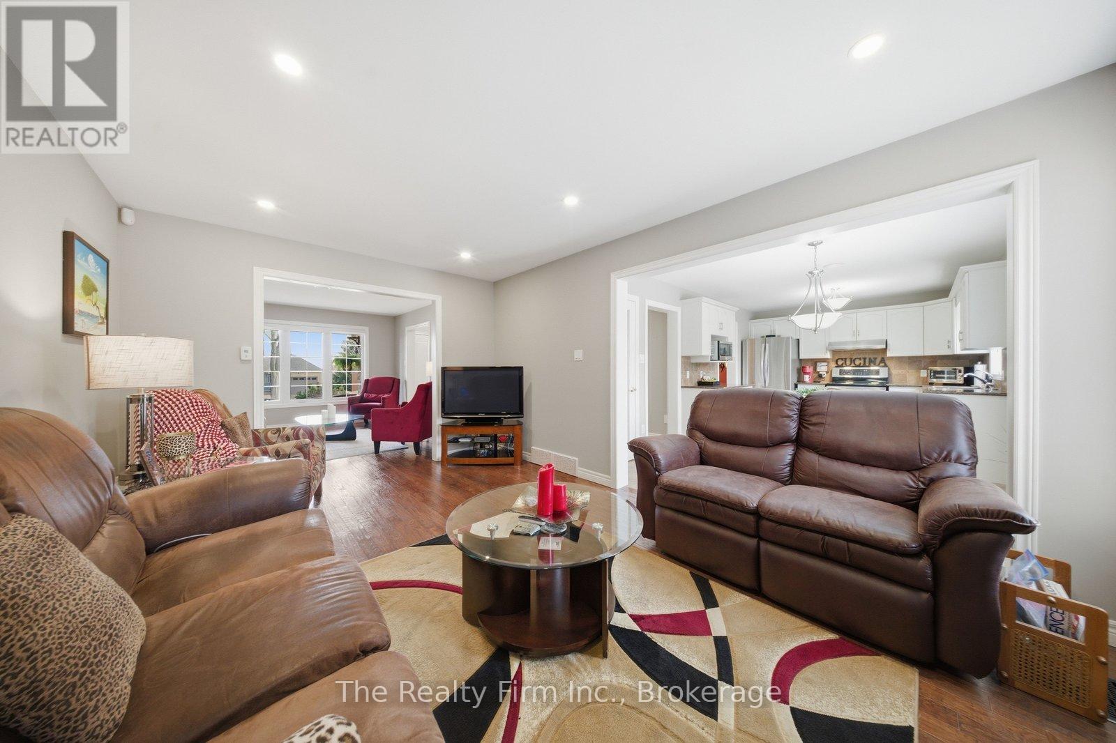 234 Ferguson Drive, Woodstock, Ontario  N4V 1B3 - Photo 14 - X12918600