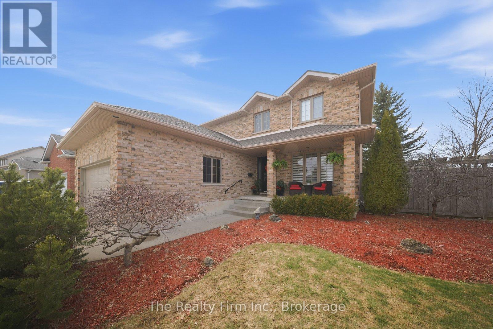 234 Ferguson Drive, Woodstock, Ontario  N4V 1B3 - Photo 2 - X12918600