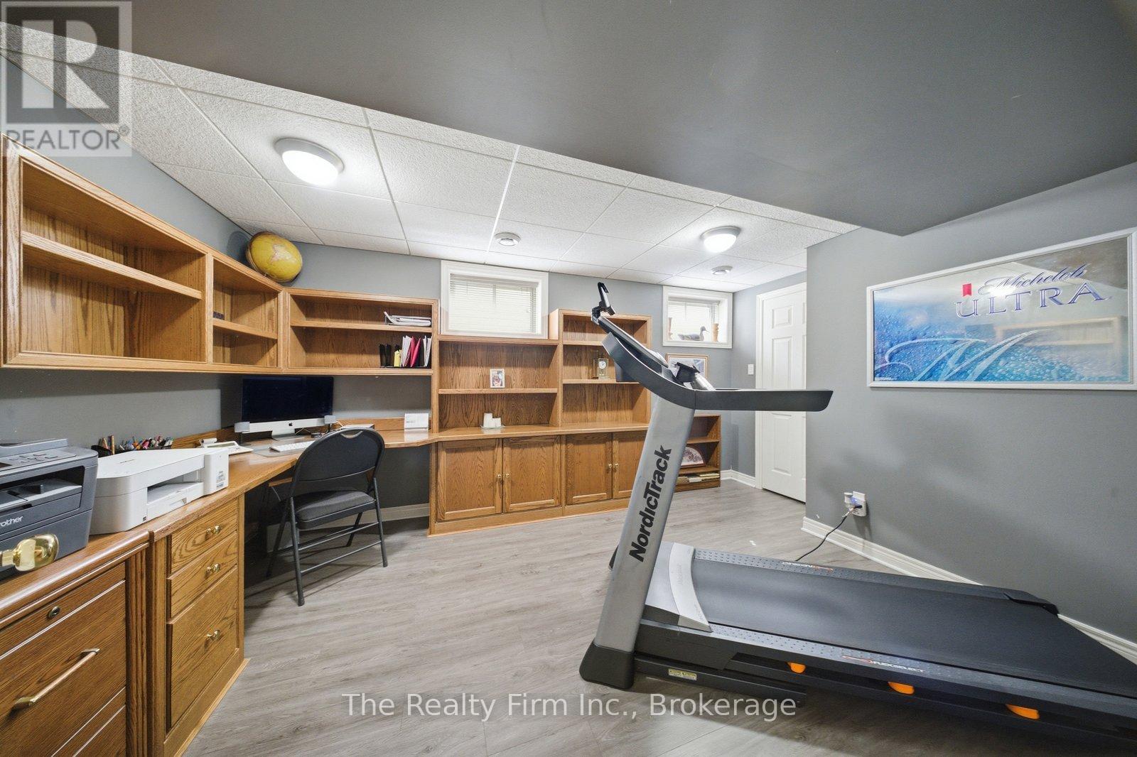 234 Ferguson Drive, Woodstock, Ontario  N4V 1B3 - Photo 33 - X12918600