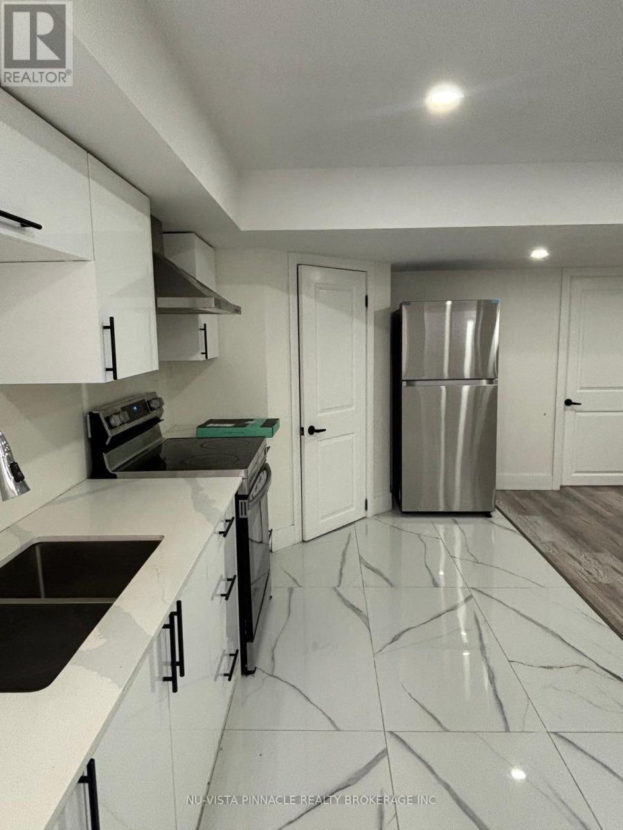 Lower Unit 2164 Saddlerock Avenue, London North, Ontario  N6G 3W3 - Photo 4 - X12899052