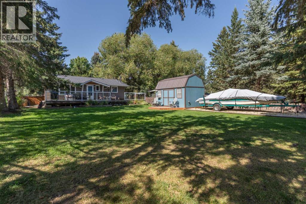 504 5th Street, Norris Beach, Alberta  T0C 2V0 - Photo 1 - A2253948