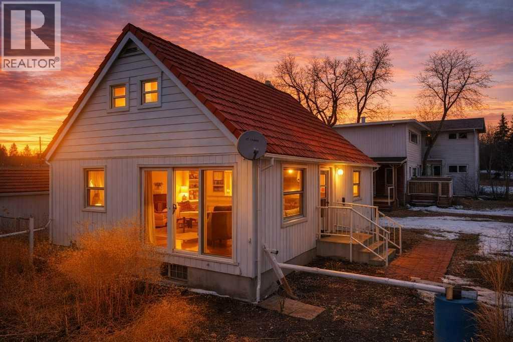 3702 44 Avenue, Red Deer, Alberta  T4N 3H5 - Photo 1 - A2295344