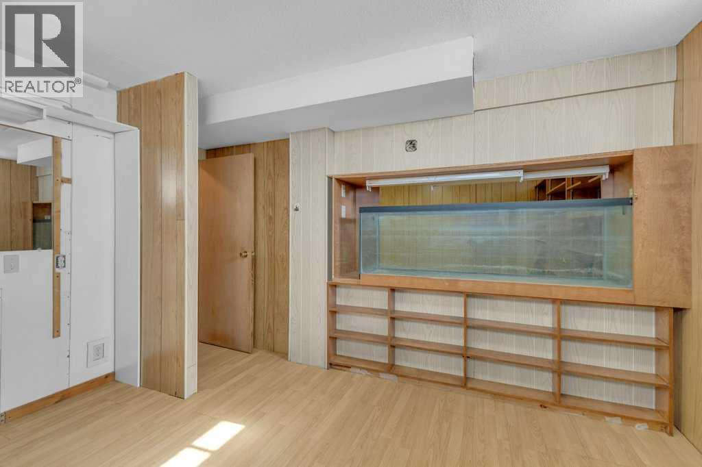 3702 44 Avenue, Red Deer, Alberta  T4N 3H5 - Photo 33 - A2295344