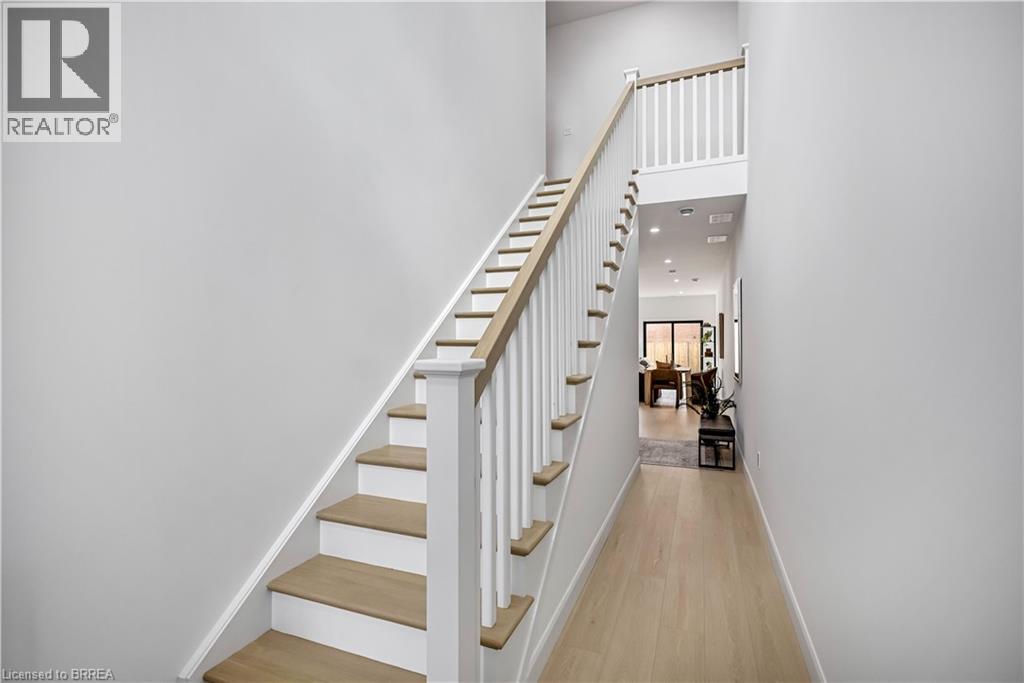 107 Winniett Street, Brantford, Ontario  N3T 1N1 - Photo 6 - 40804029