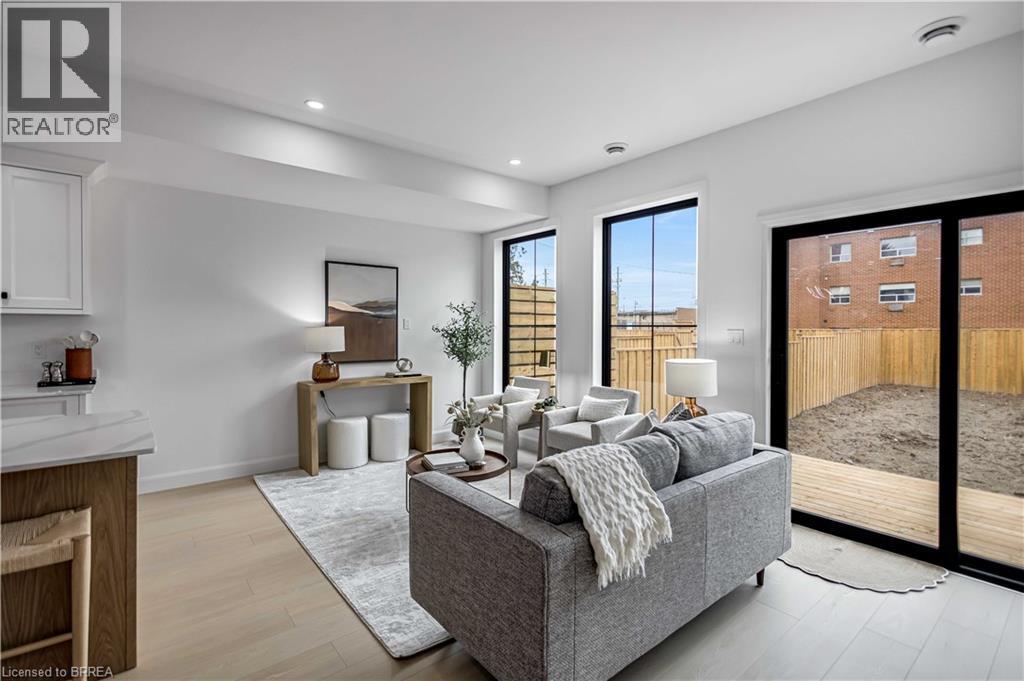 107 Winniett Street, Brantford, Ontario  N3T 1N1 - Photo 23 - 40804029