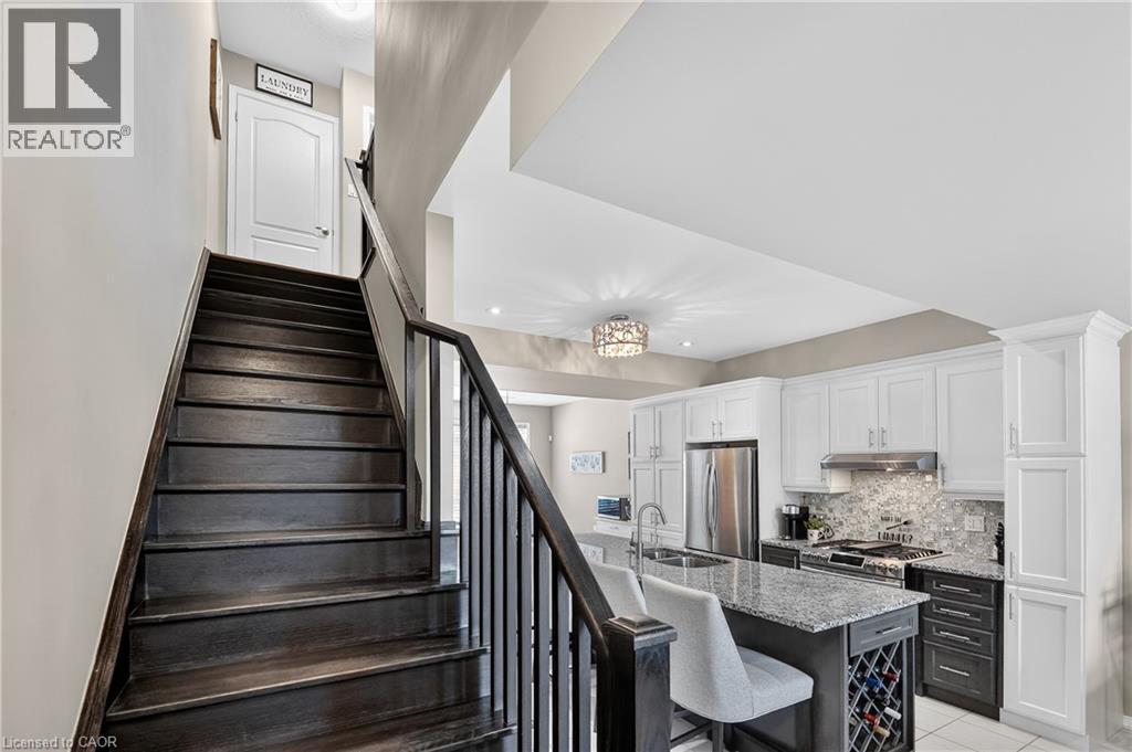 5048 Serena Drive, Beamsville, Ontario  L3J 1W3 - Photo 13 - 40808961