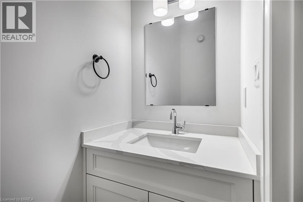 109 Winniett Street, Brantford, Ontario  N3T 1N1 - Photo 26 - 40809161