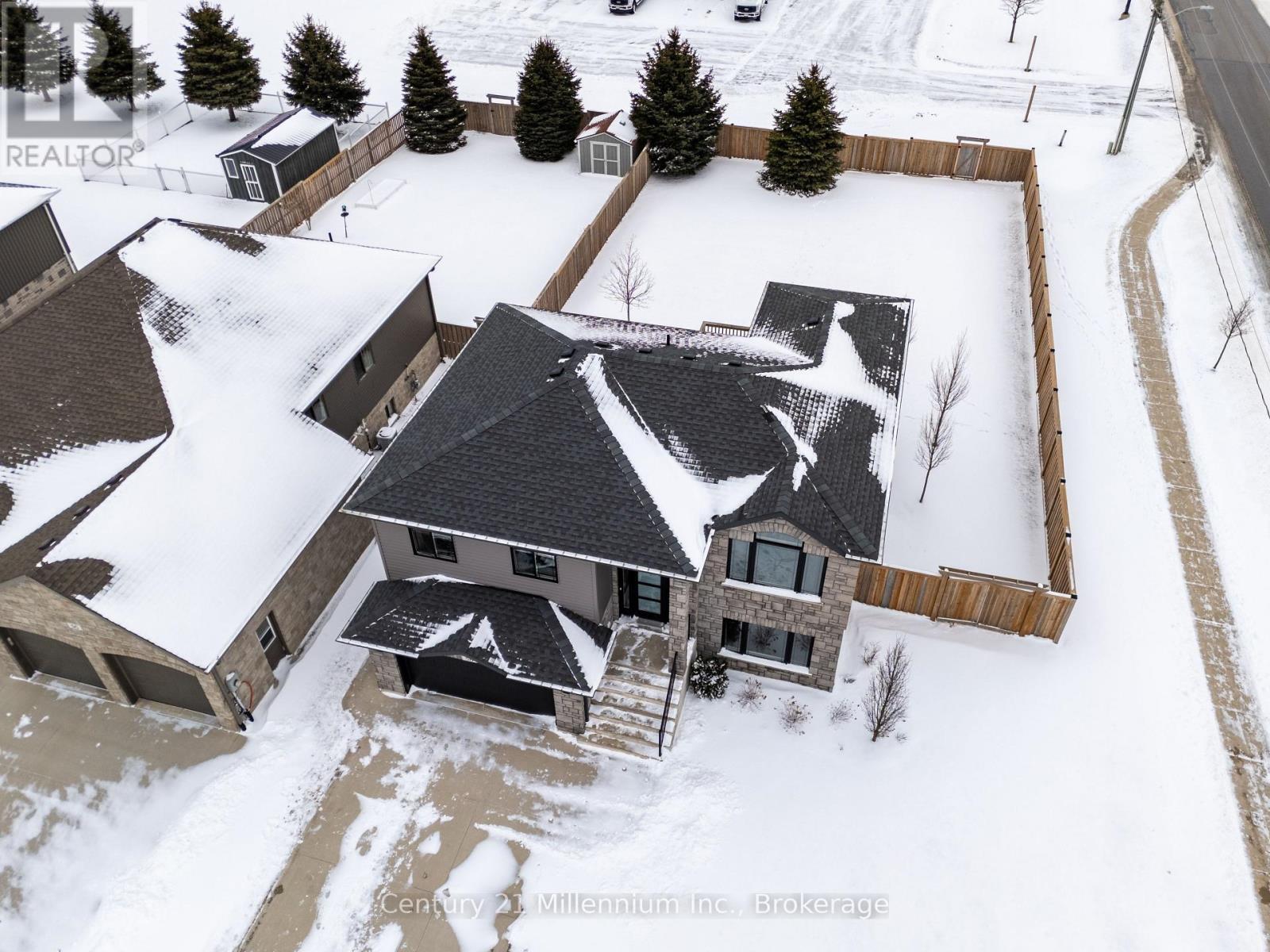 58 Lakefield Drive, Kincardine, Ontario  N2Z 0C9 - Photo 47 - X12918582