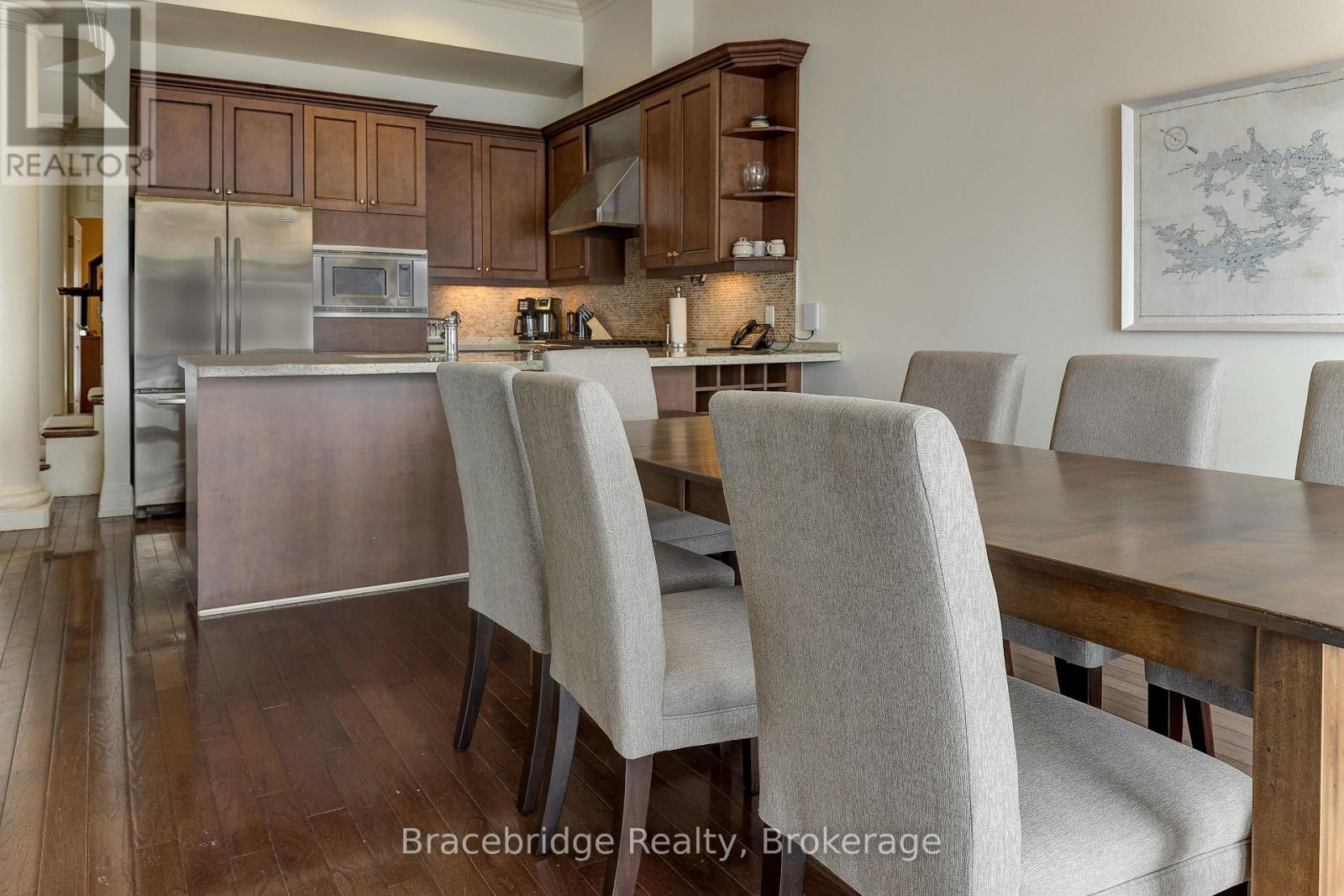 T301-C2 - 1869 Muskoka Rd 118 Highway W, Muskoka Lakes, Ontario P1L 1W8 - Photo 21 - X12918586