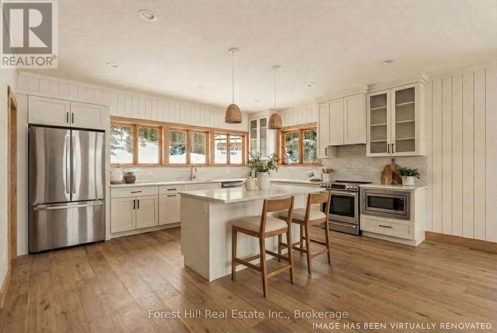 1101 Glenmount Road, Lake Of Bays, Ontario  P0B 1A0 - Photo 2 - X12918718