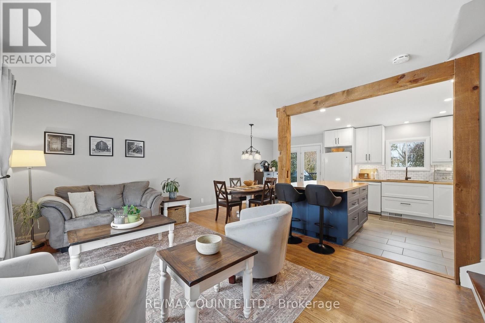 26 Applewood Drive, Belleville, Ontario  K8P 4E2 - Photo 8 - X12918628