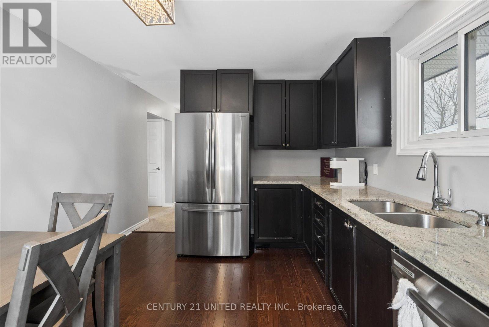 1897 Stewartcroft Crescent, Peterborough, Ontario  K9K 1G7 - Photo 12 - X12918634