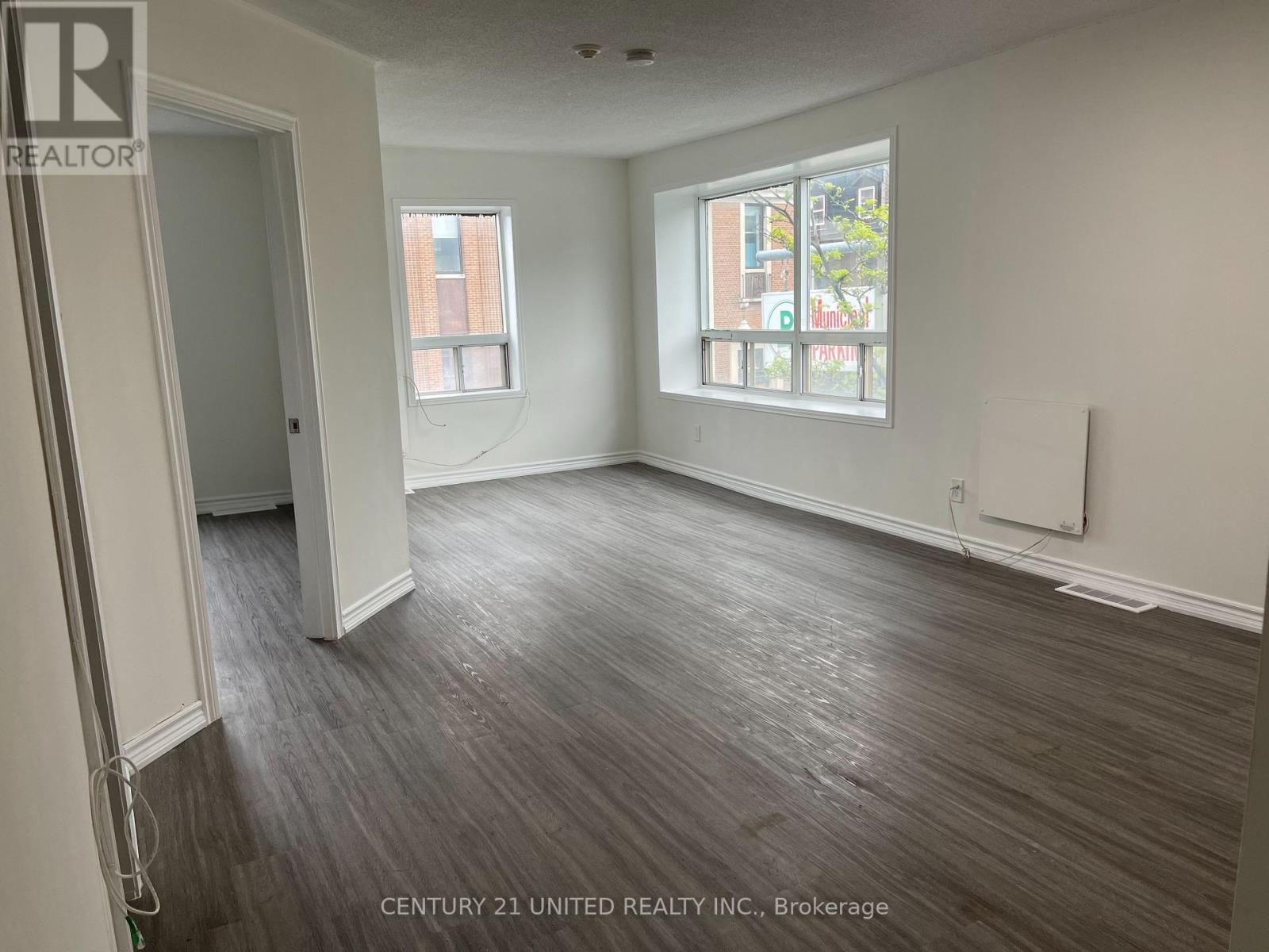 9 - 174.5 Hunter Street W, Peterborough, Ontario  K9H 2L2 - Photo 5 - X12918662