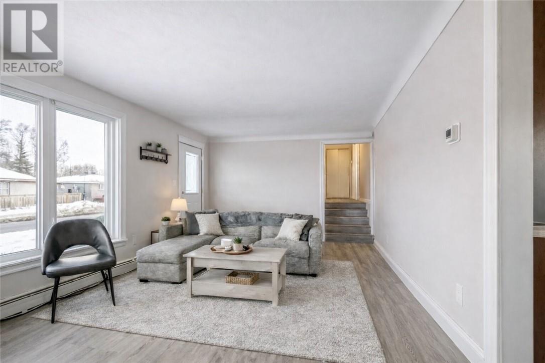 130 Main Street E, Chelmsford, Ontario  P0M 1L0 - Photo 10 - 2126901